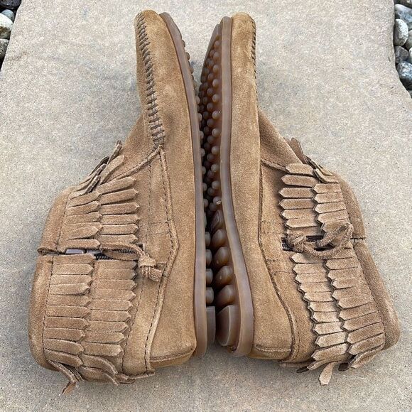 Minnetonka‎ Moccasin Boots Leather Suede Side Zip Brown Size 4 youth - Picture 4 of 8